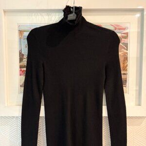 CHANEL Turtleneck